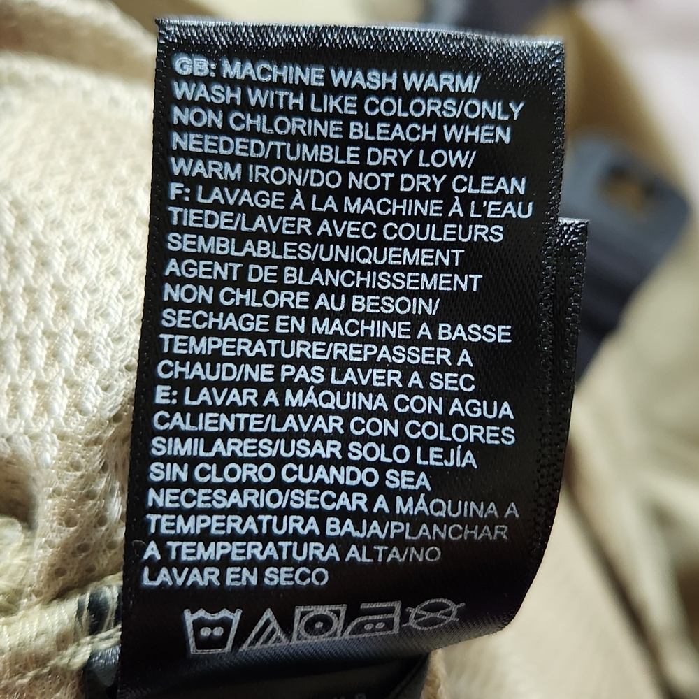 NWT North Face "Paramount Trail Convertible Hiking Pants" Twill Beige, Size 34 - Picture 10 of 12